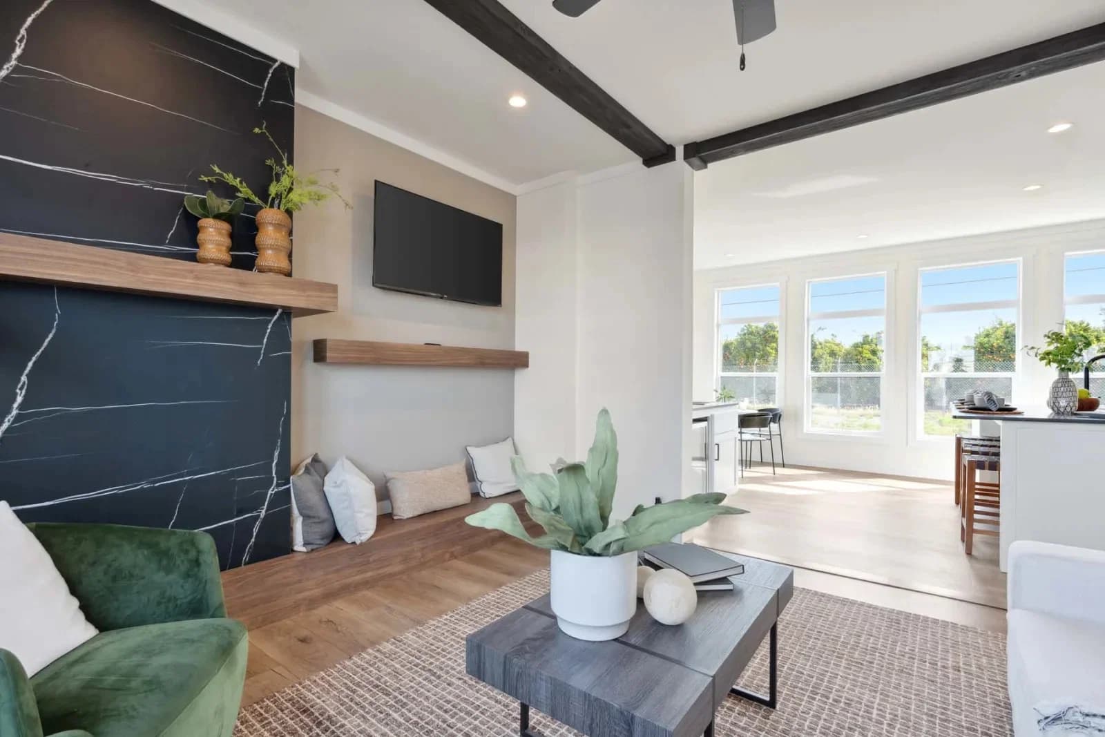 Altitude  home features