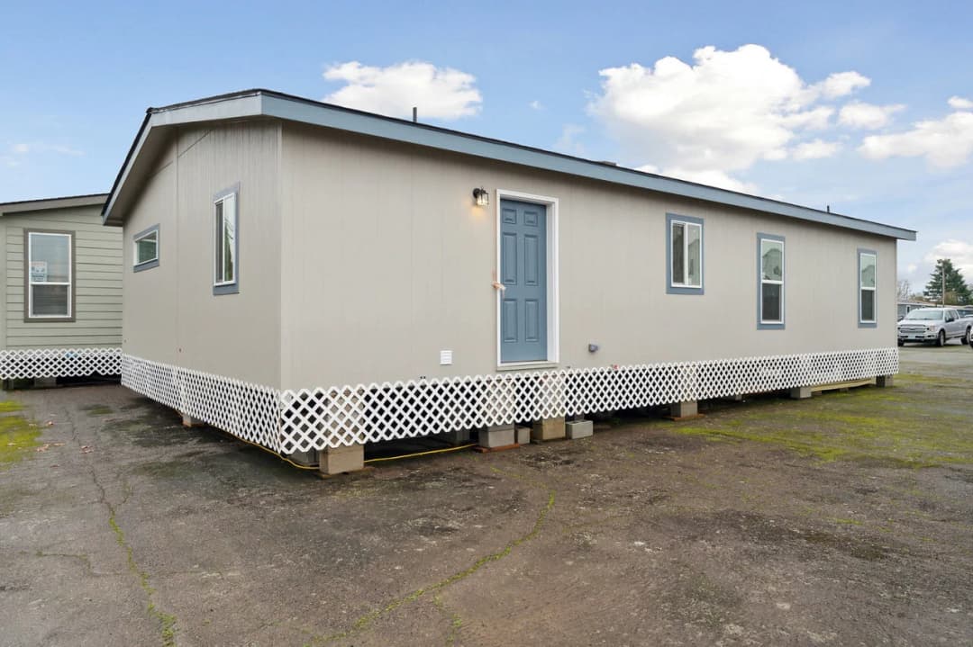 Millcreek 4400 elevation and exterior home features