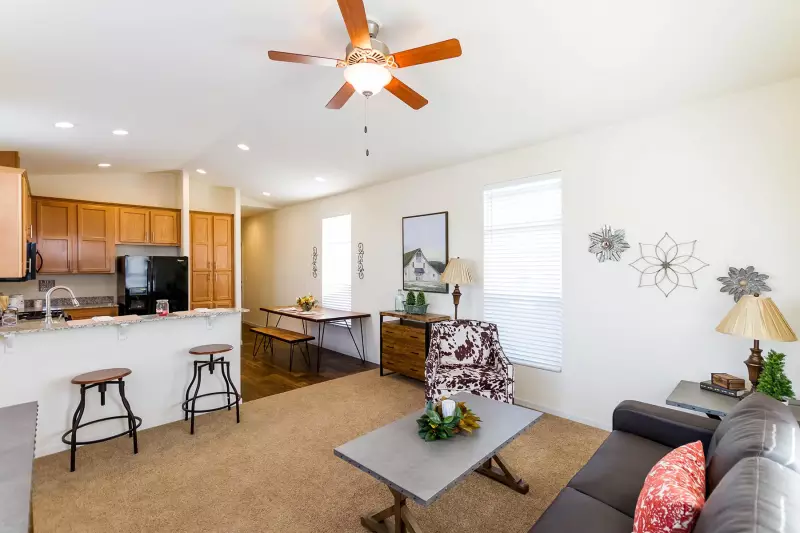 Cm-6622l interior home features