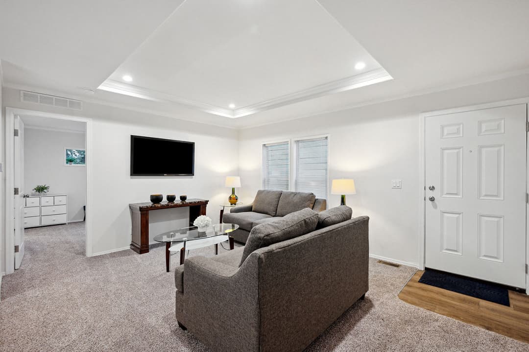 Millcreek 4400 interior home features