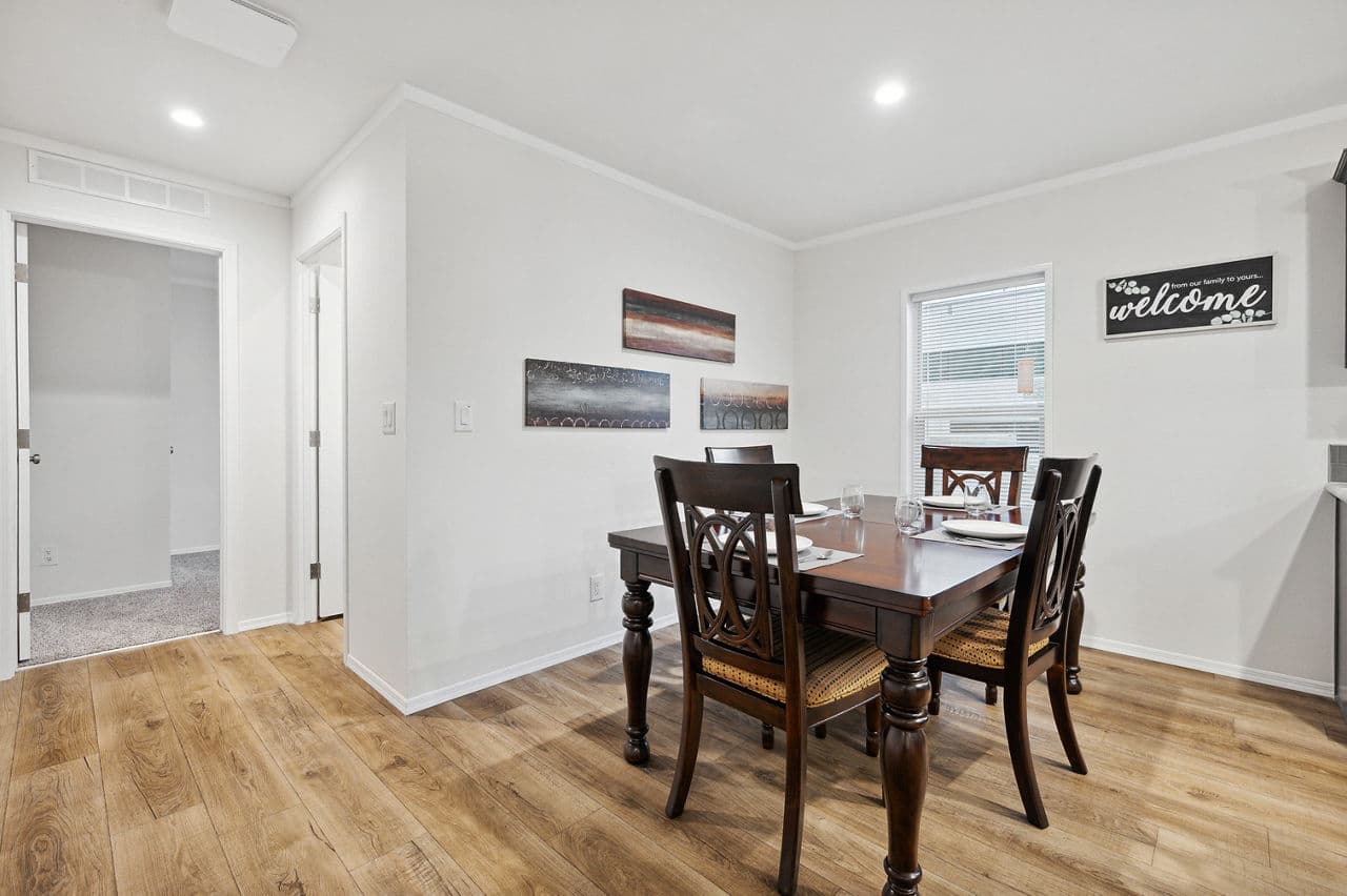 Millcreek 4400 interior home features