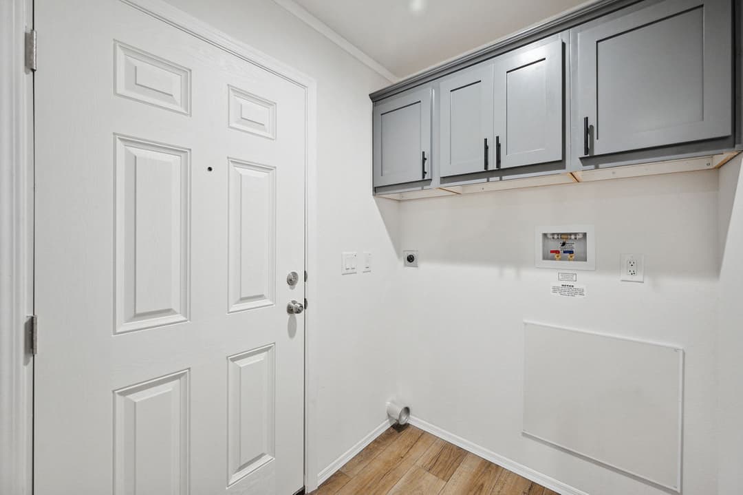Millcreek 4400 interior home features