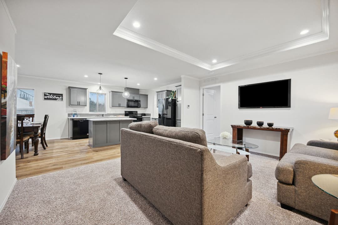 Millcreek 4400 interior home features
